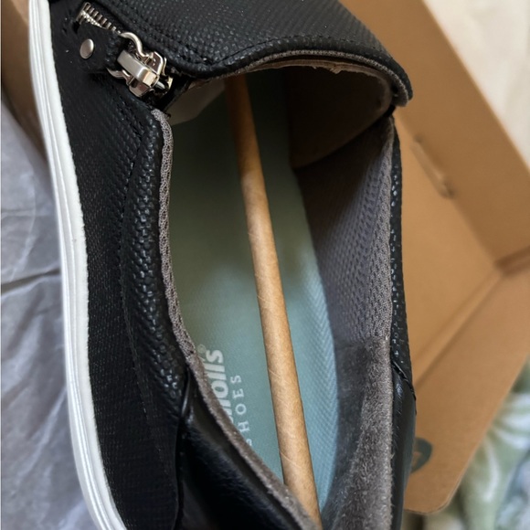 Dr. Scholl's Time Off Now Slip-on Sneakers Size 9 - Picture 4 of 4